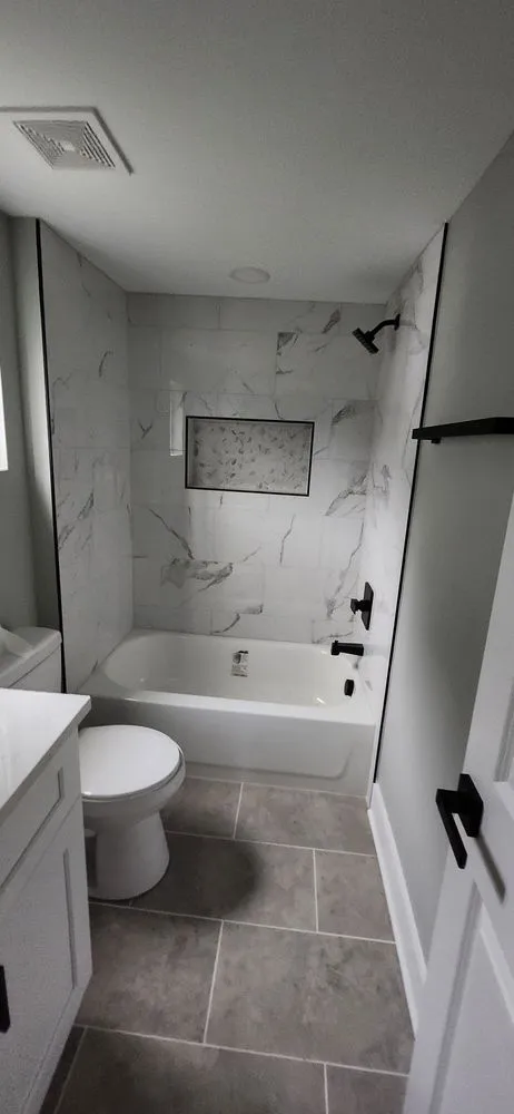 Slide of Carolinas Contemporary Builders