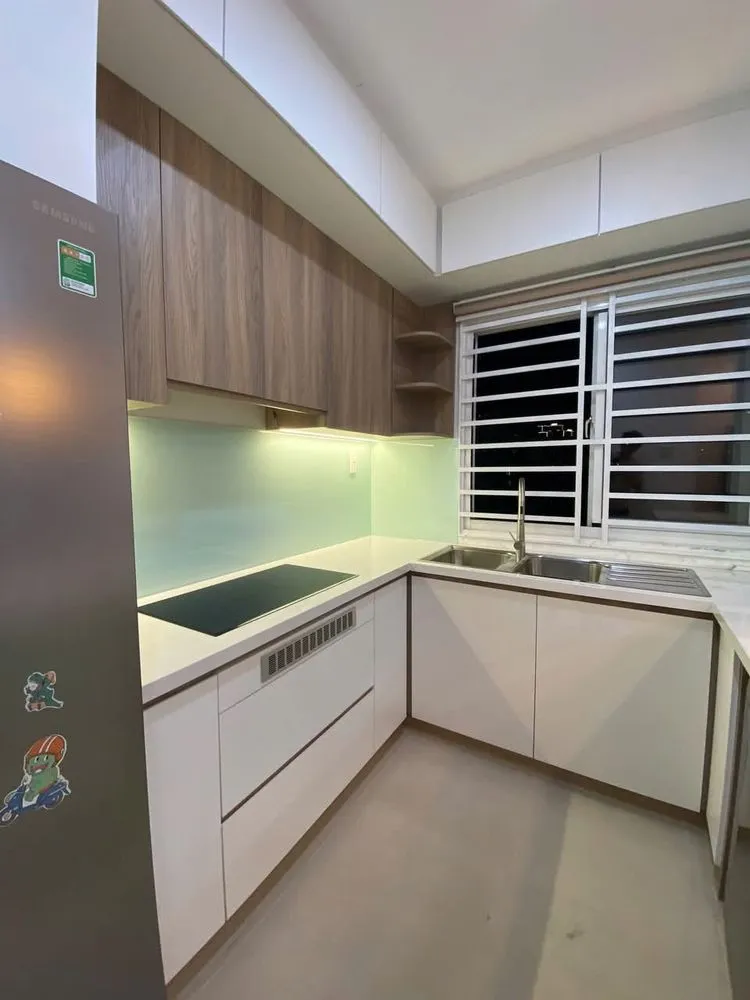 Slide of Carolinas Contemporary Builders