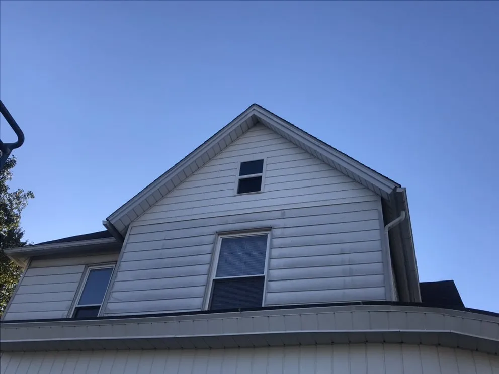 Slide of Carr & Sons Construction