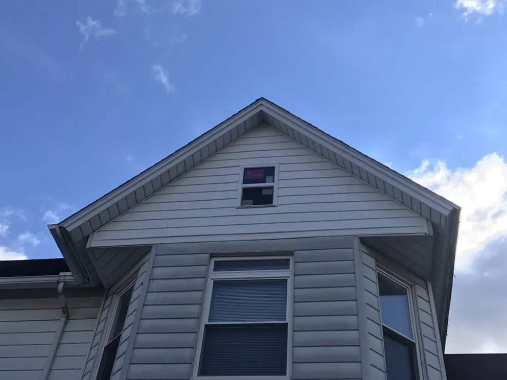 Slide of Carr & Sons Construction