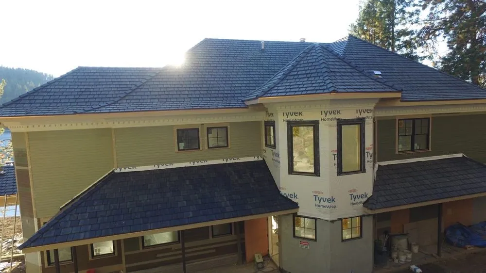 Expert roof installation same-day service in Coeur d'Alene, ID by Carr Roofing