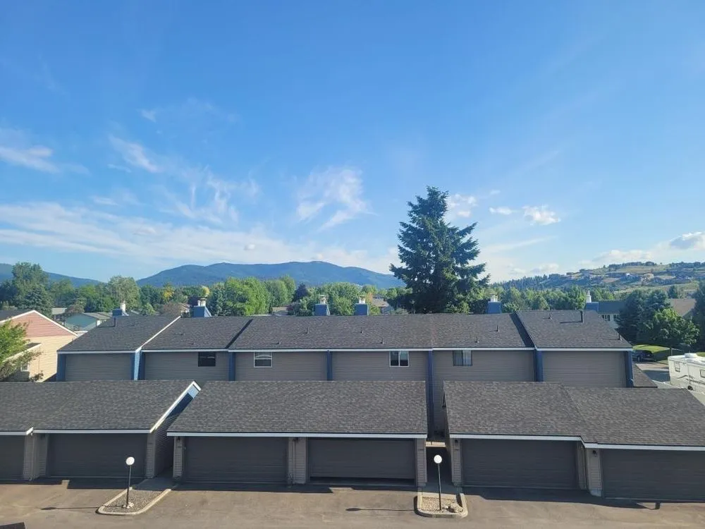 Professional shingle roofing service in Coeur d'Alene, ID - Carr Roofing