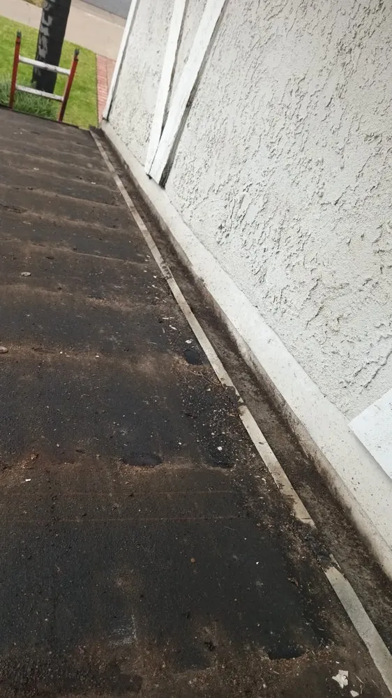 Slide of Carranza Roofing Ing