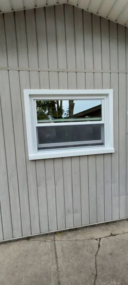 Slide of Carrera Construction & More