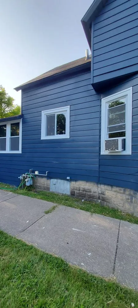 Slide of Carrera Construction & More