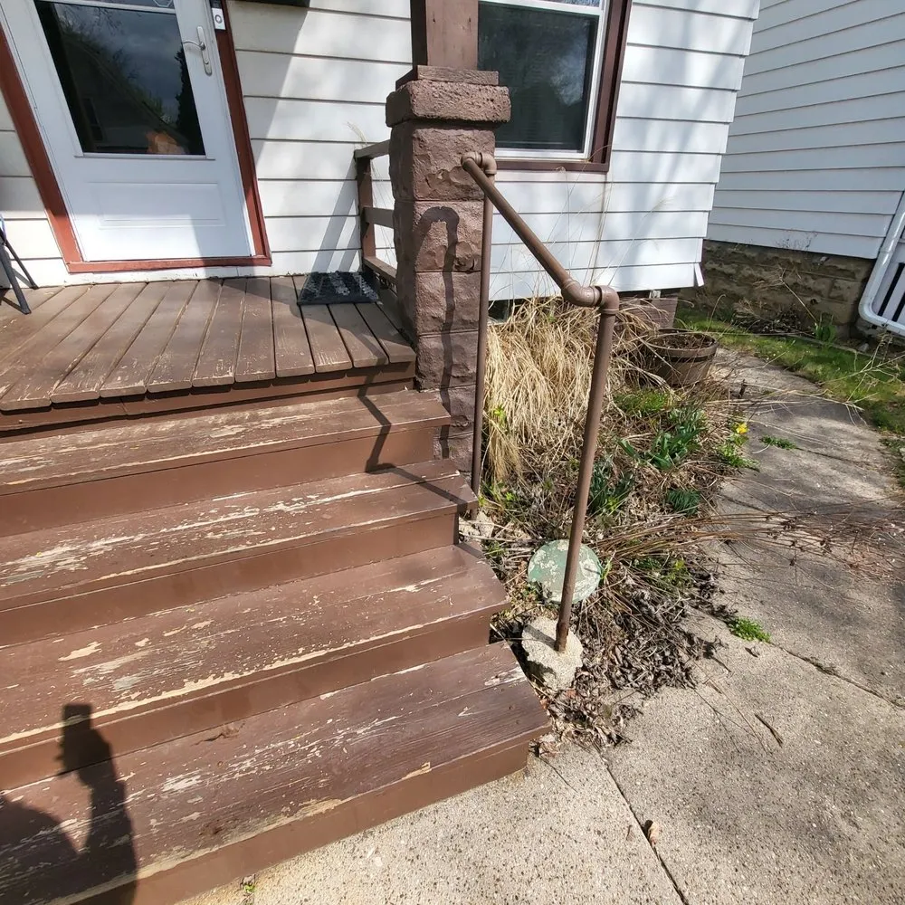 Slide of Carrera Construction