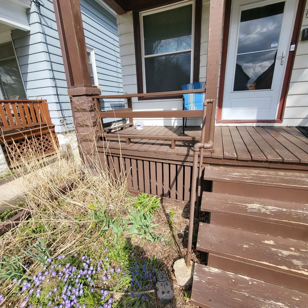 Slide of Carrera Construction