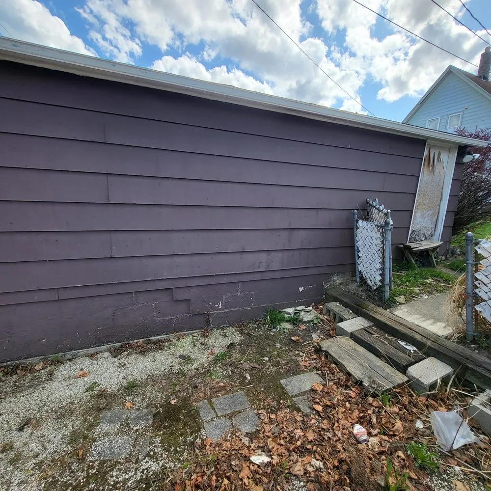 Slide of Carrera Construction