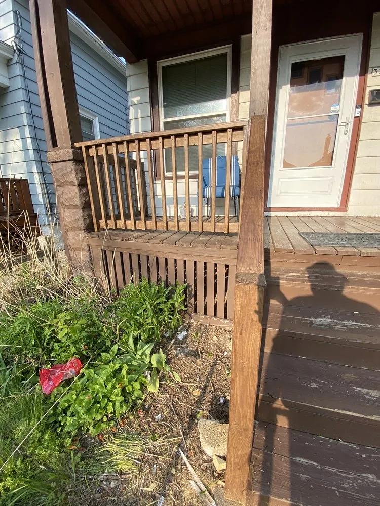 Slide of Carrera Construction