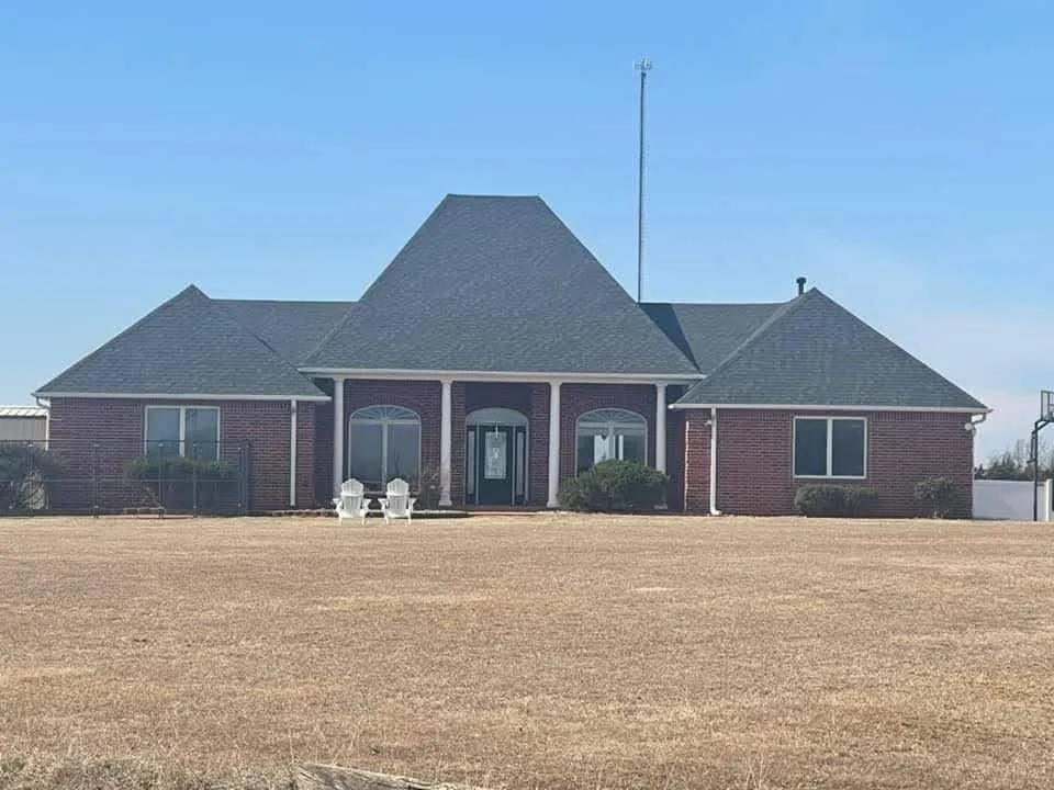 Slide of Carter Jeromy Roofing