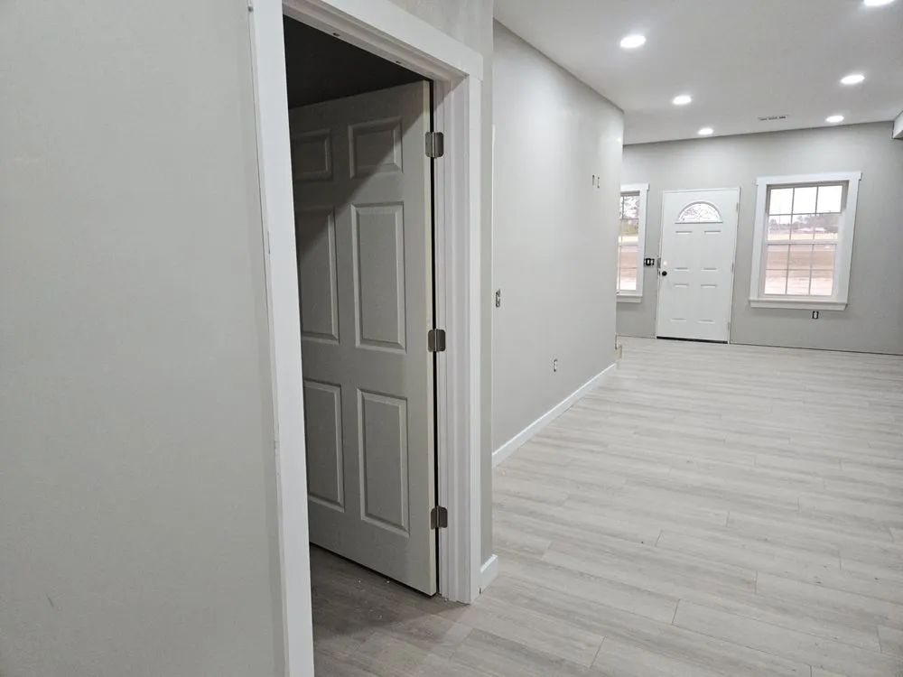 Slide of Carters Diversified Services