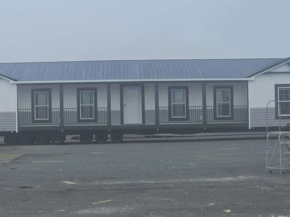 Slide of Carters Diversified Services