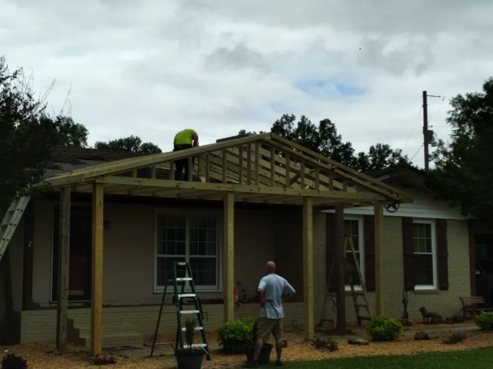 Licensed shingle roofing service for fast service in Somerville, AL by Carter's Remodeling and Roofing