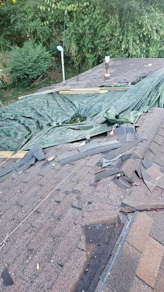 Slide of Cartrille's Roofing