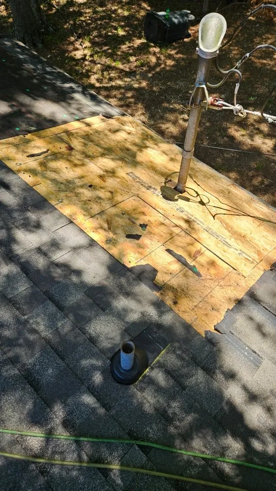 Slide of Cartrille's Roofing