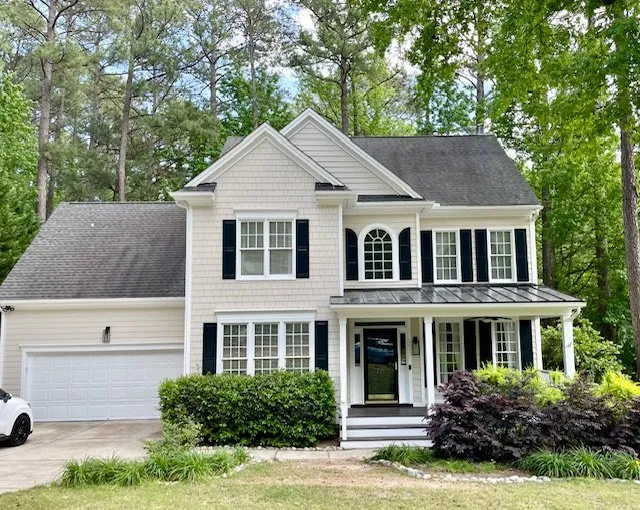 Slide of Cary Towne Siding & Paint