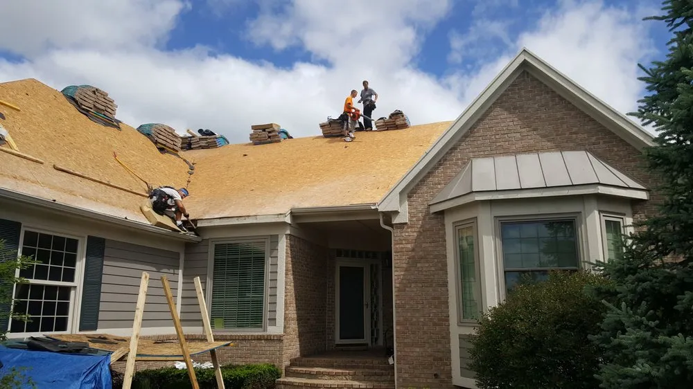 Slide of C.A.S. Roofing and Siding