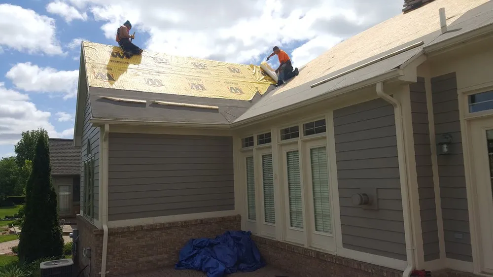 Slide of C.A.S. Roofing and Siding