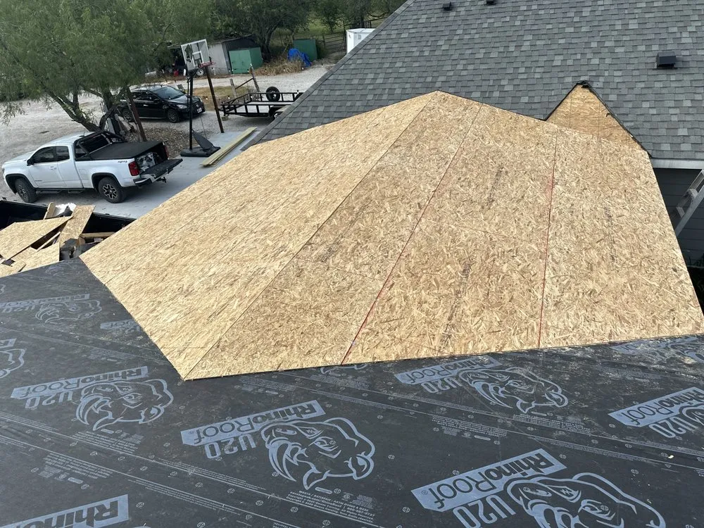 Slide of Casa Alta Services