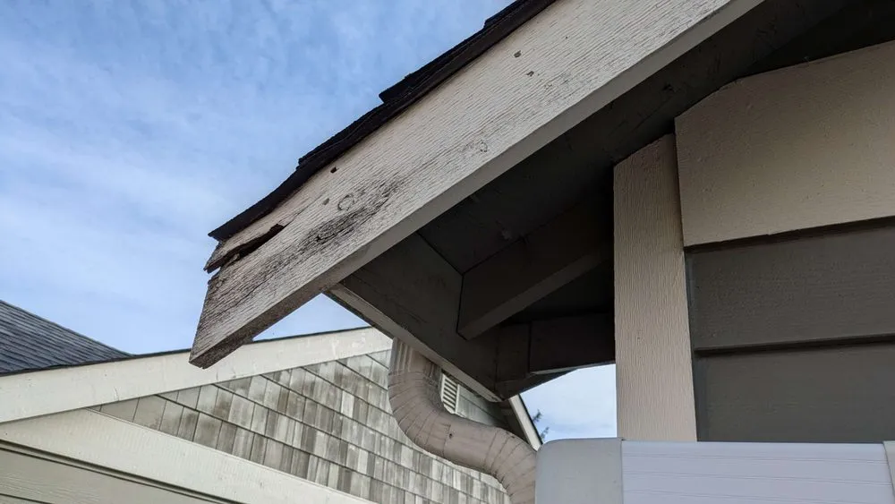 Slide of Casabella Roofing & Gutters