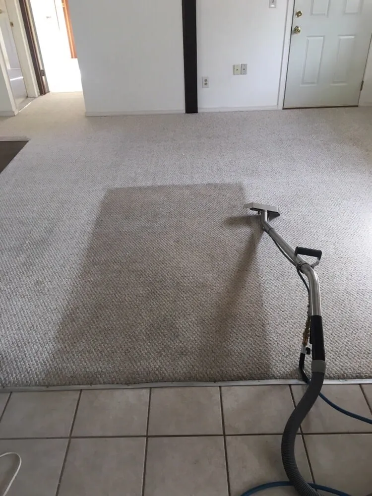 Slide of Casabella Roofing & Gutters