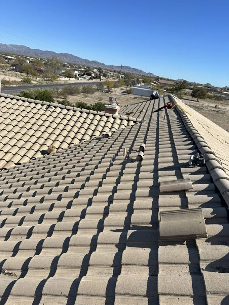 Slide of Casado Roofing