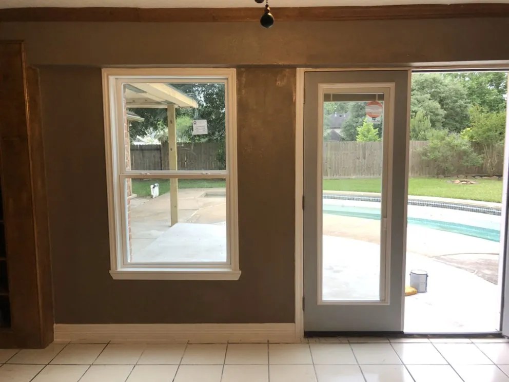 Slide of Casanova Roofing