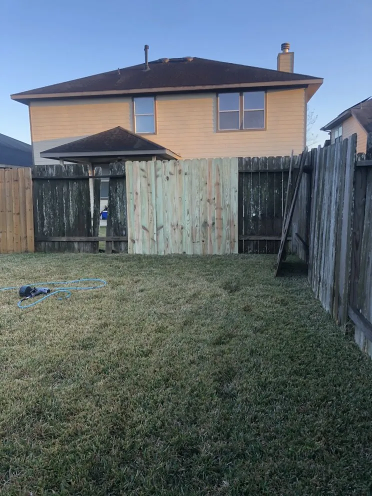 Slide of Casanova Roofing