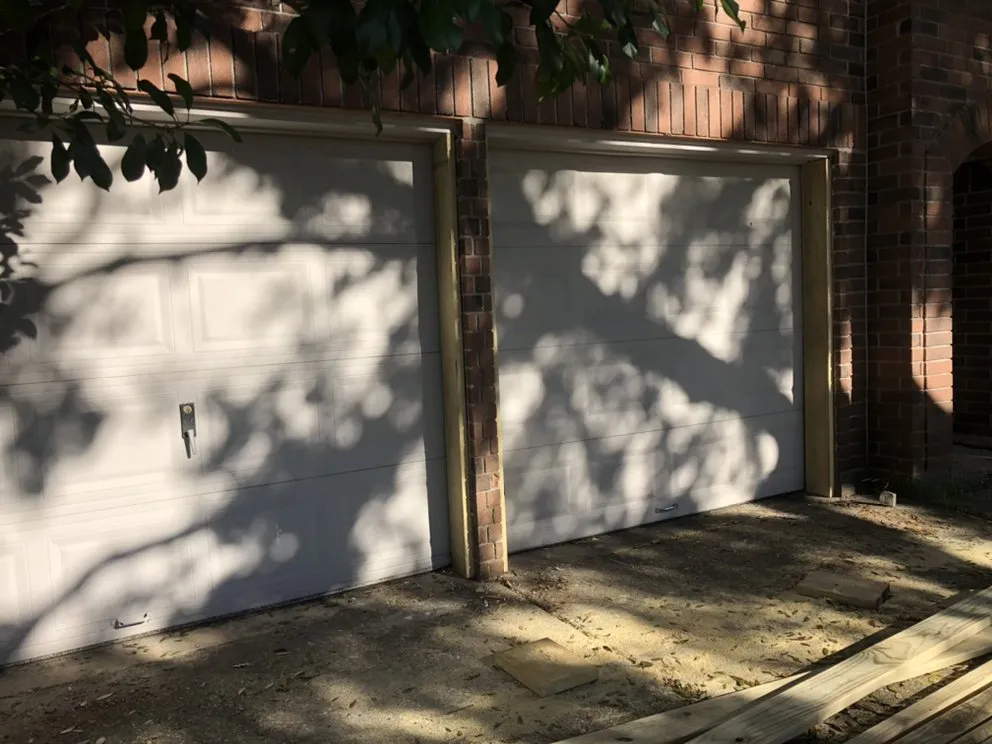 Slide of Casanova Roofing