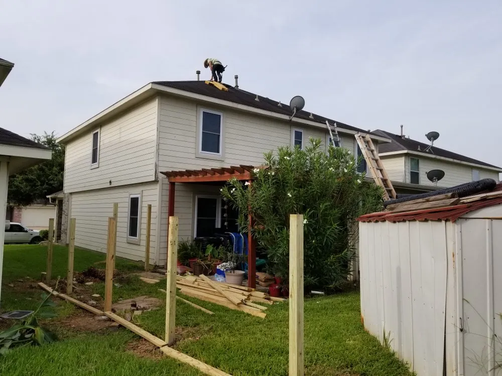 Slide of Casanova Roofing