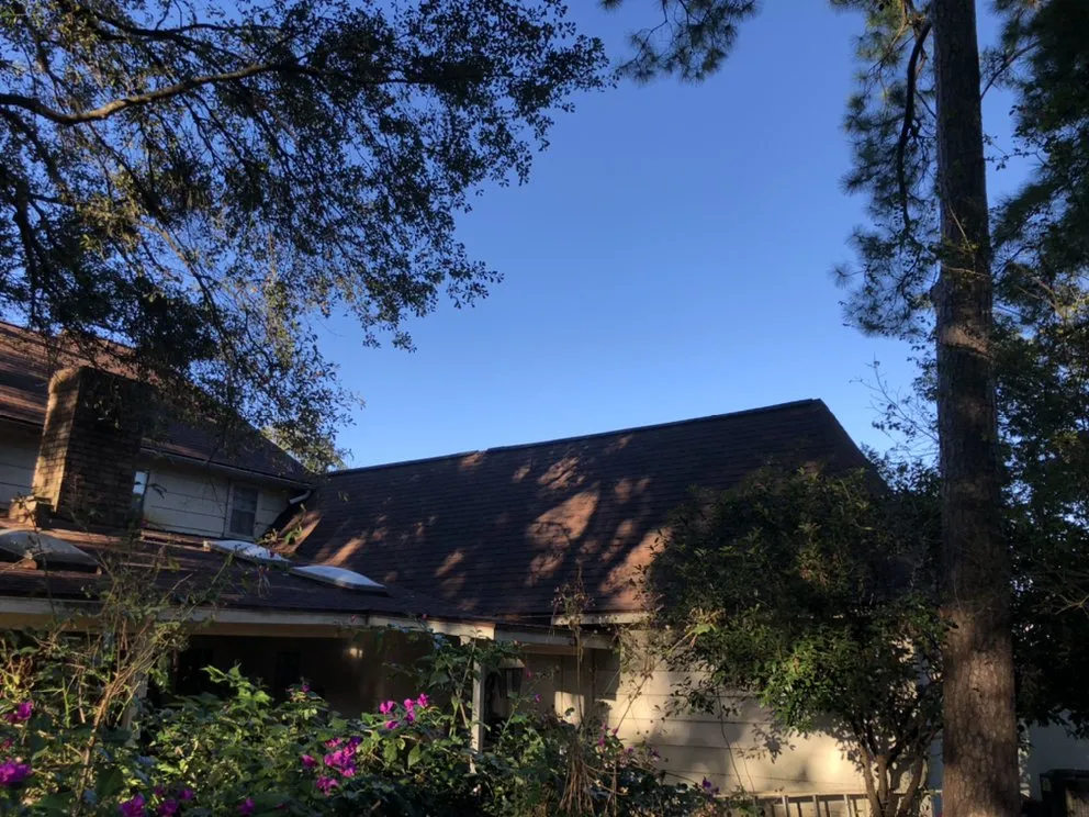 Slide of Casanova Roofing