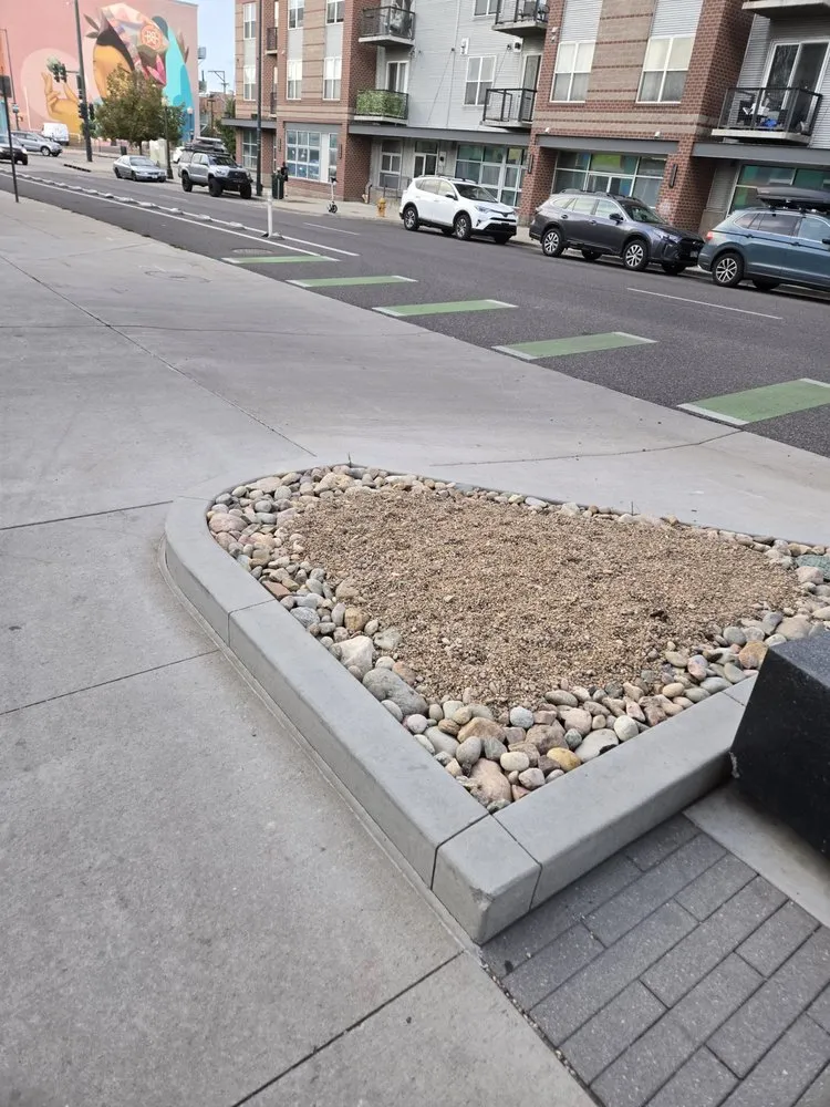 Slide of Casas Construction & Restoration