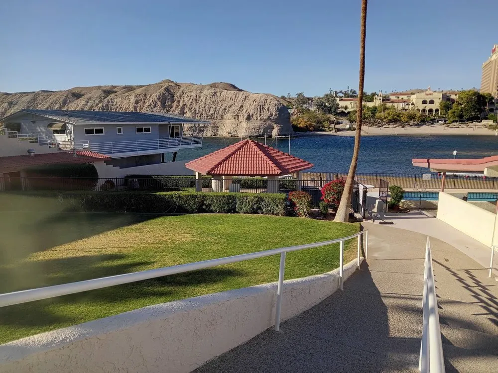 Slide of Casas Handyman Services