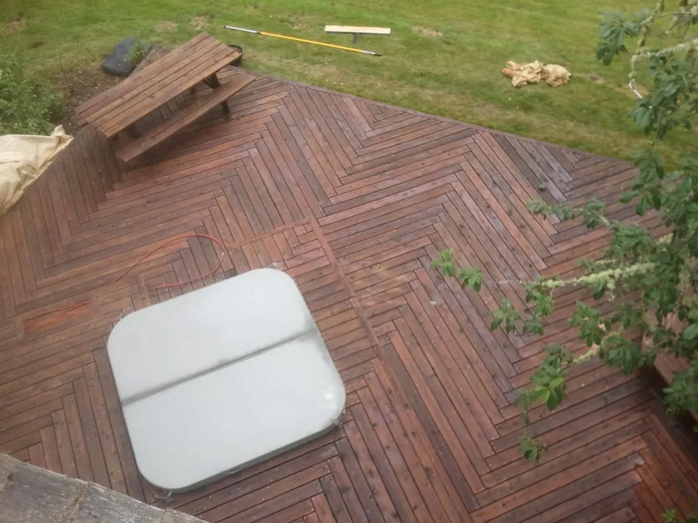 Slide of Cascade Roof Care-Cascade Wood Care