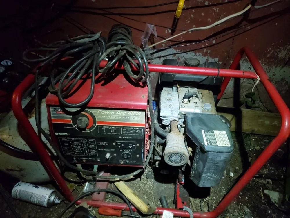 Slide of Caseys Repair & Service