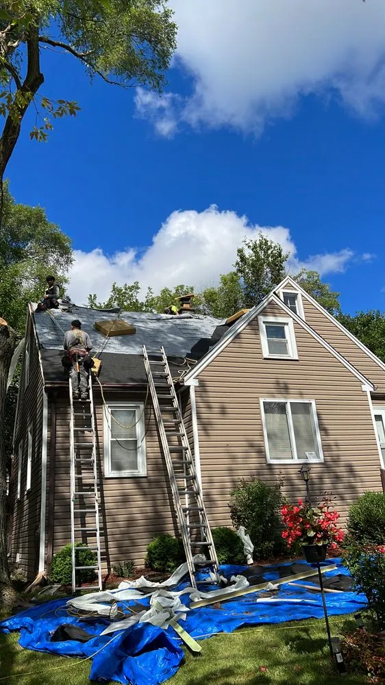 Slide of CasGo Roofing