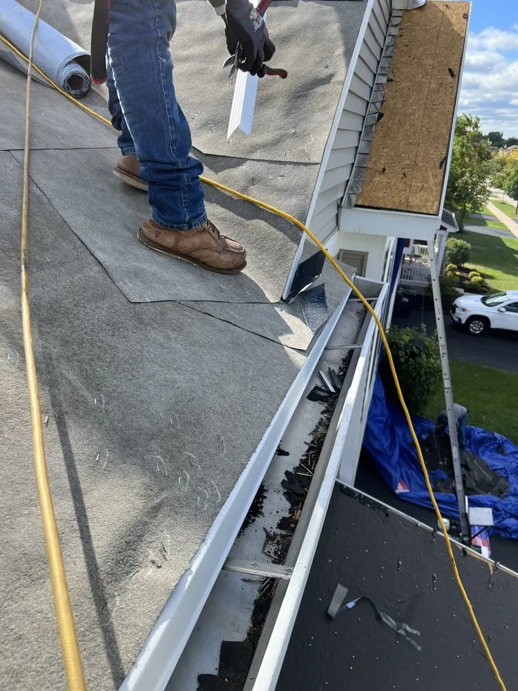 Slide of CasGo Roofing