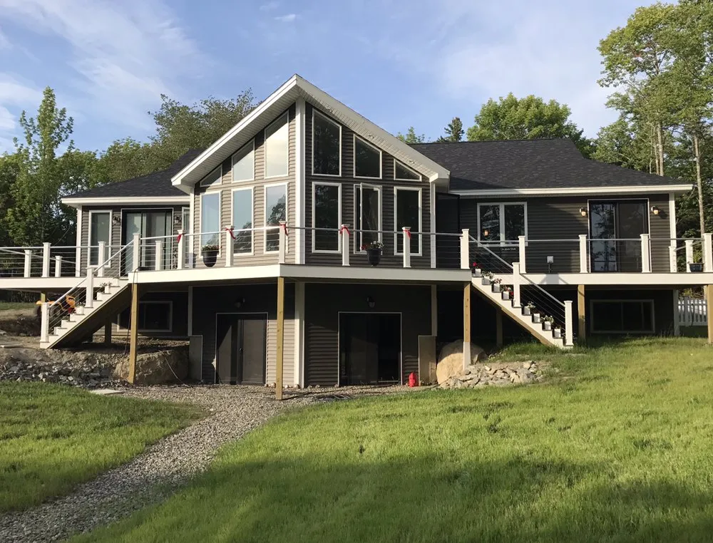 Slide of Cashley Builders