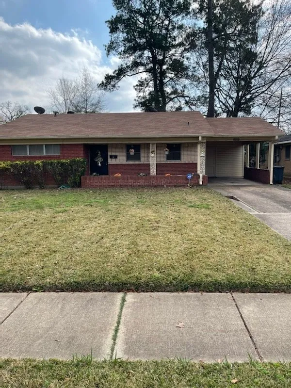 Slide of Cason Roofing & Construction