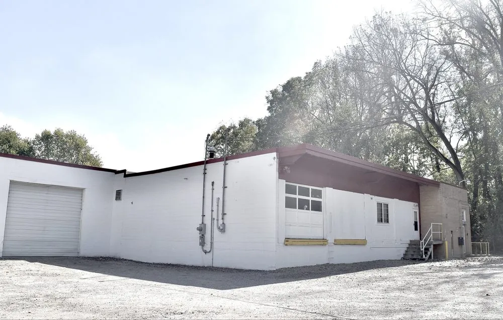 Slide of Cason Roofing