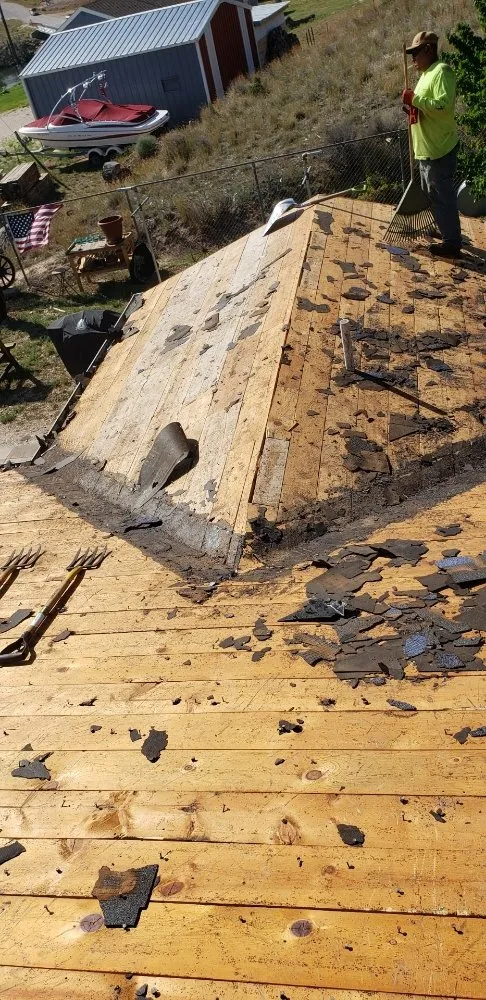 Slide of Caspers Pro Roofing & General Contractor