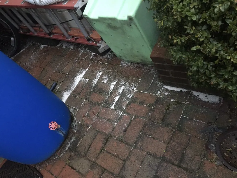 Slide of Castelli Roofing and General Contractors