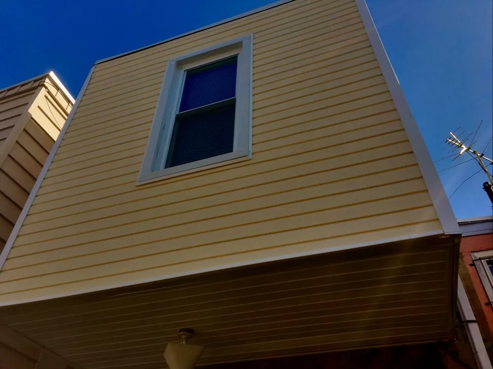 Slide of Castelli Roofing and General Contractors