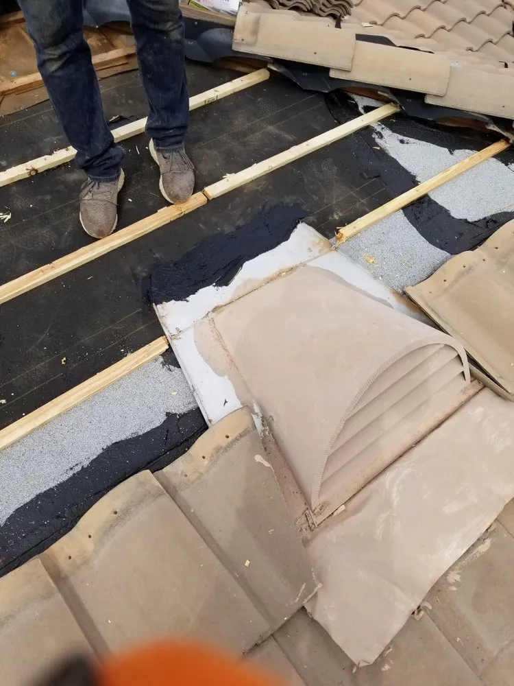 Slide of Castile Roofing