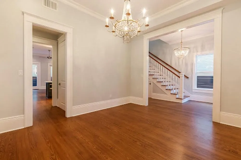 Slide of Castillo Builders