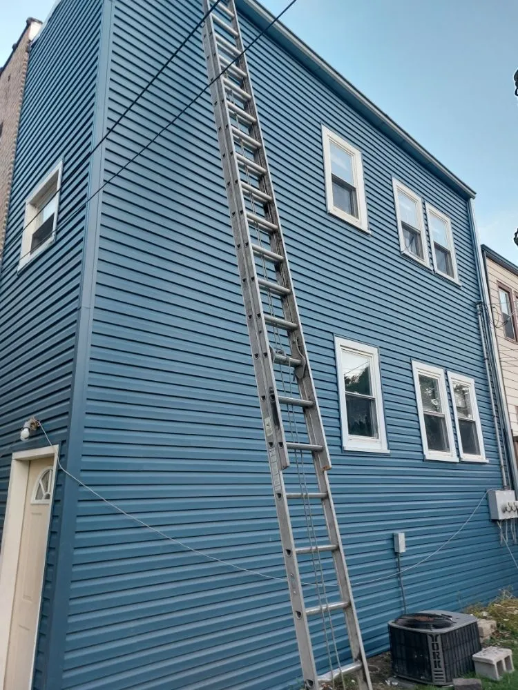 Slide of Castillo Roofing