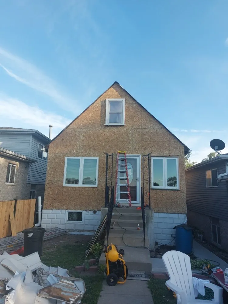 Slide of Castillo Roofing