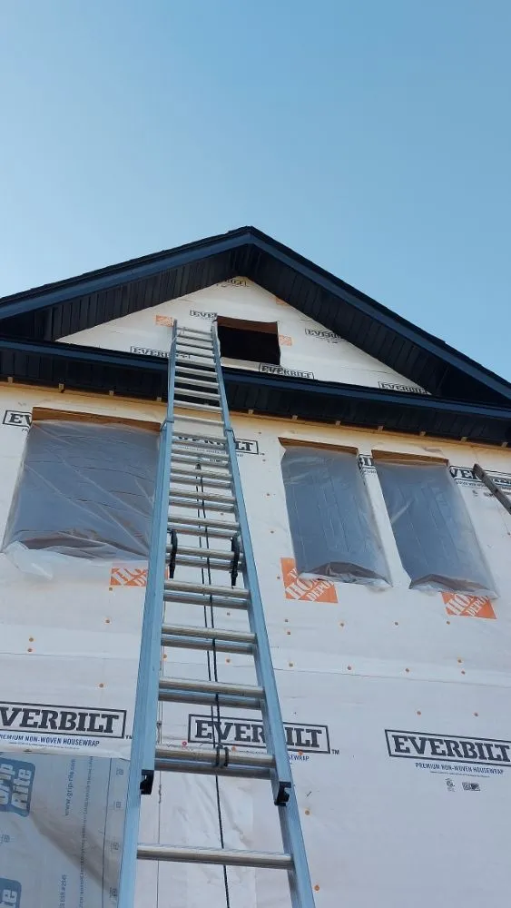 Slide of Castillo Roofing