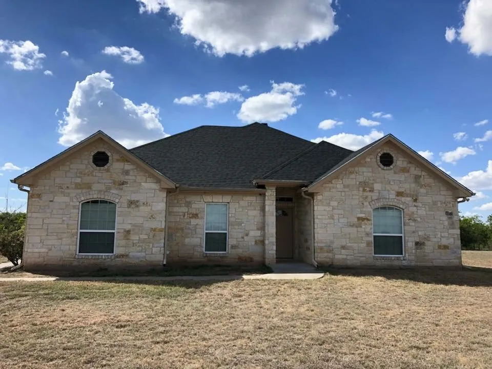 Slide of Castillo Roofing Solutions