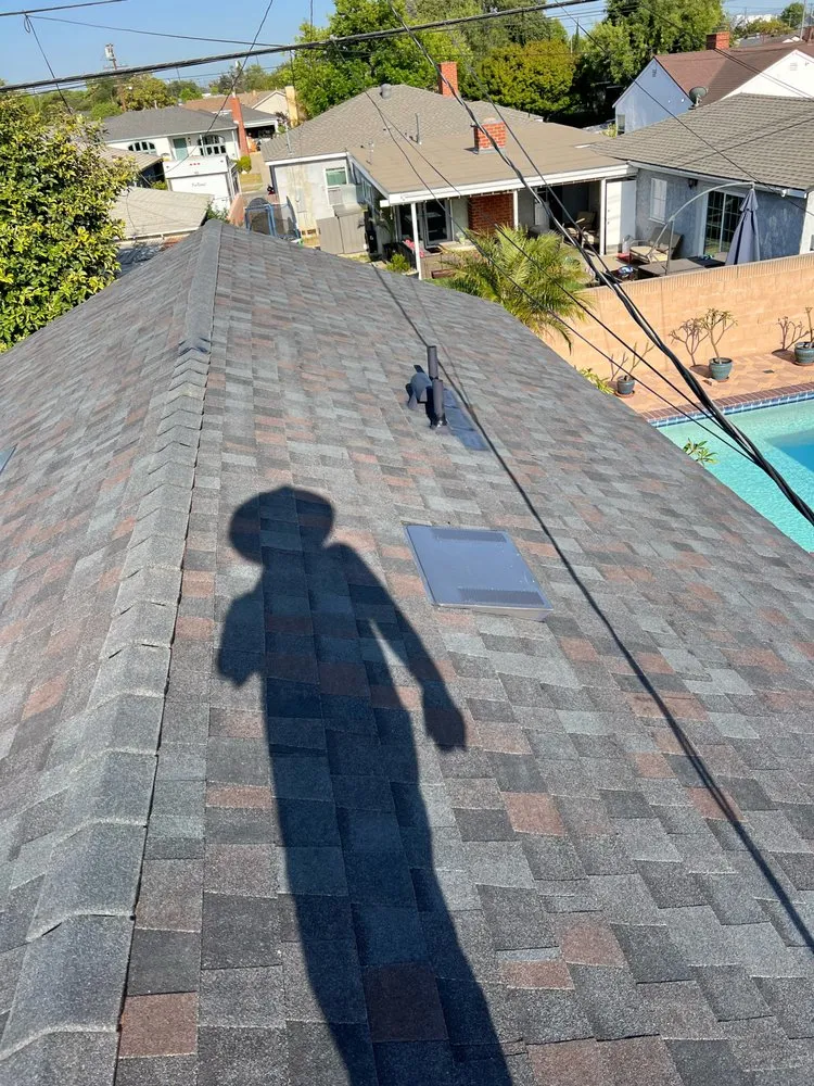 Slide of Castillo’s Roofing Services